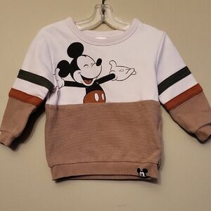 Disney Mickey Mouse sweatshirt